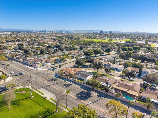 $1,165,000 | 2029 West Flora Street, Santa Ana, CA 92704