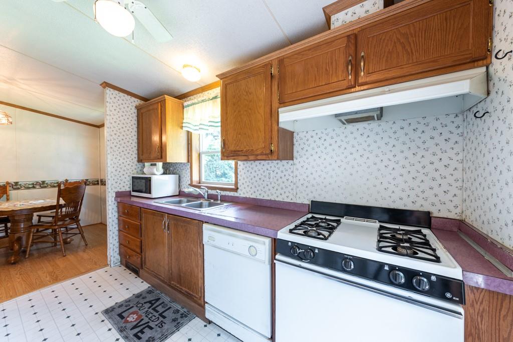 327 Marwood Road Cabot, PA 16023 - Photo 13 of 25