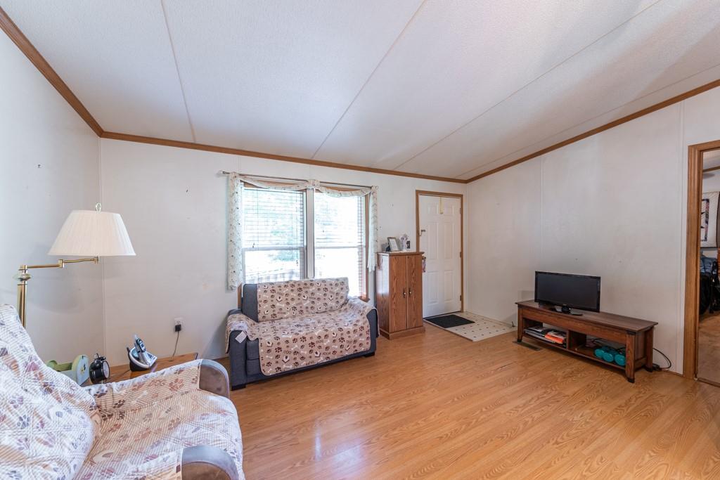327 Marwood Road Cabot, PA 16023 - Photo 10 of 25