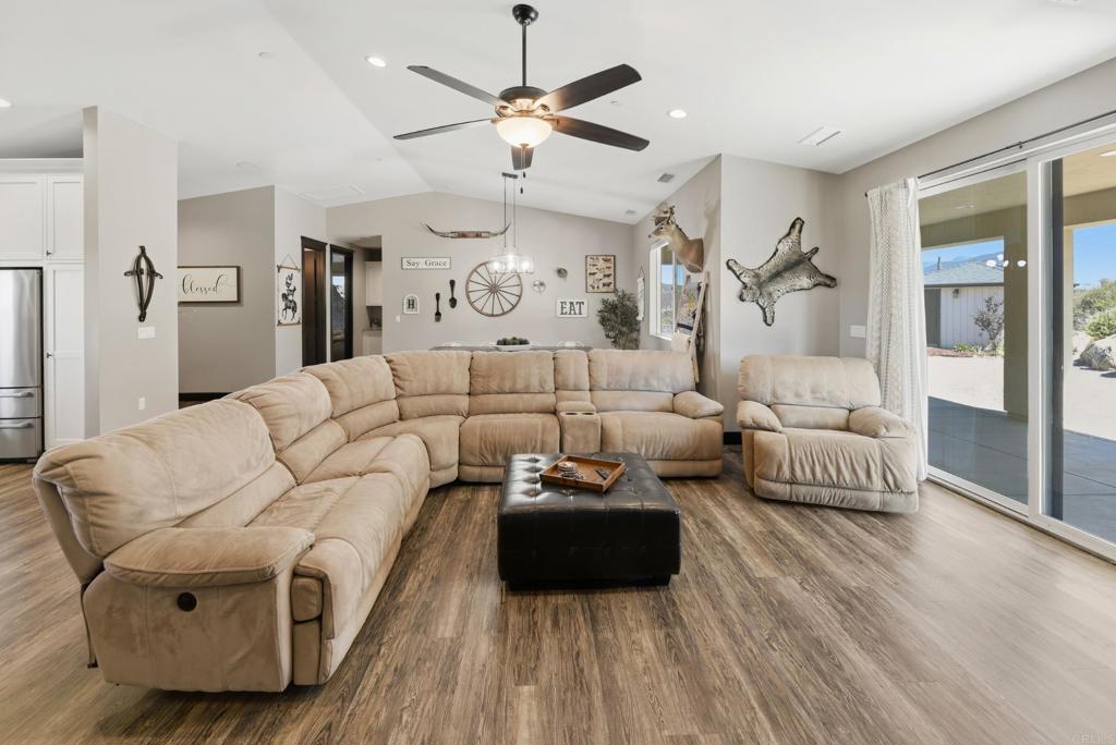 1457 Star Valley Road Alpine, CA 91901 - Photo 10 of 72 Gallery Image 10