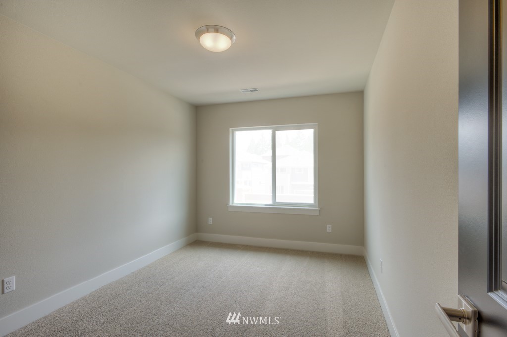 114 194th Place Southwest, Unit 6 Bothell, WA 98012 - Photo 9 of 11