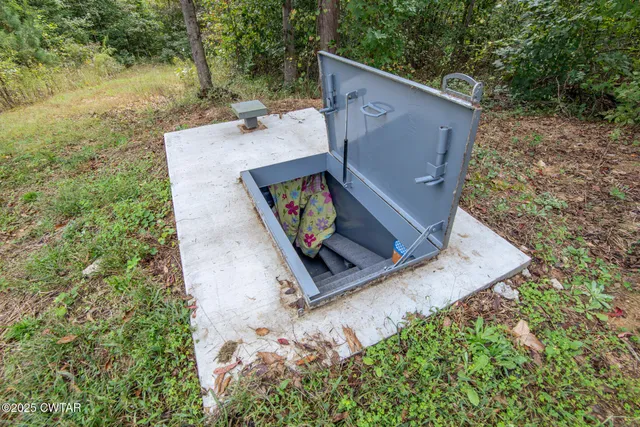 $649,900 | 424 Firetower Road, Camden, TN 38320