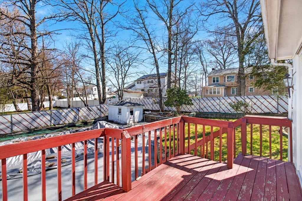 25 Gloversbrook Road Randolph, MA 02368 - Photo 29 of 40