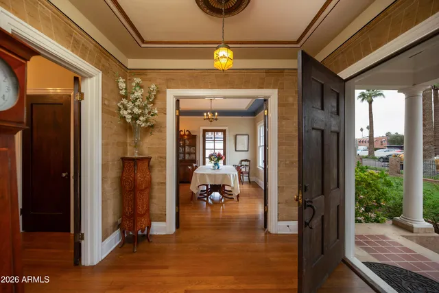 $1,750,000 | 525 West Lynwood Street, Phoenix, AZ 85003