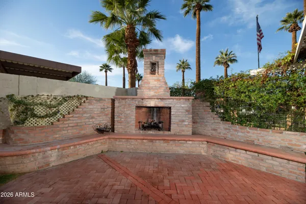 $1,650,000 | 525 West Lynwood Street, Phoenix, AZ 85003