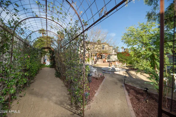 $1,650,000 | 525 West Lynwood Street, Phoenix, AZ 85003