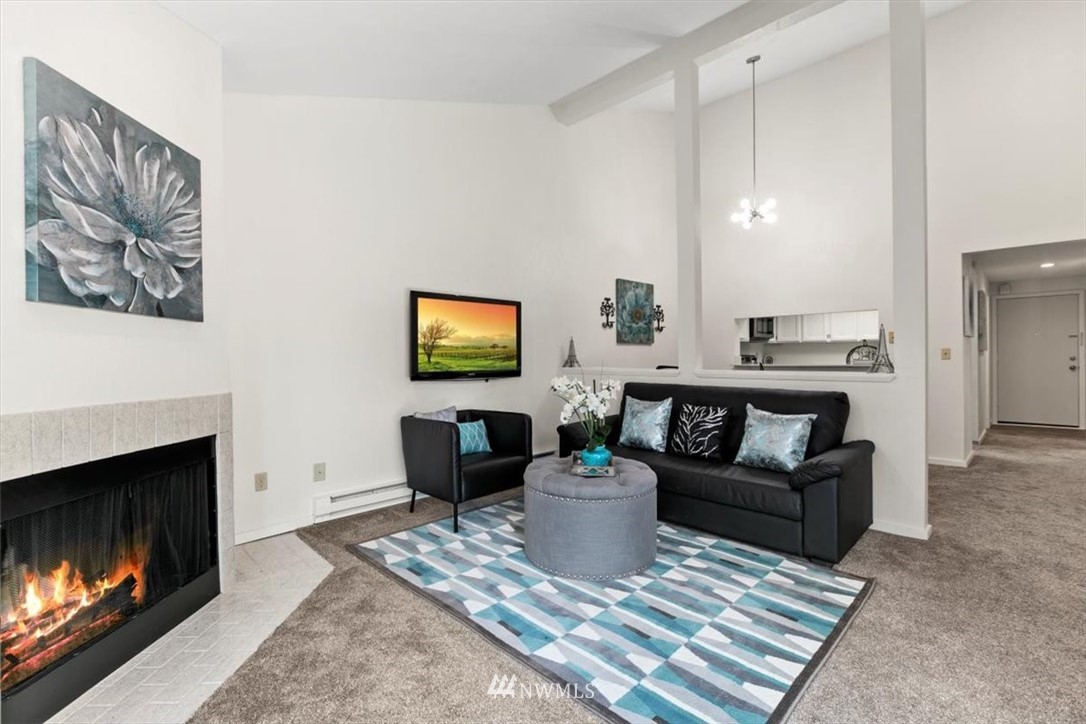 2515 Northeast 4th Street, Unit 532 Renton, WA 98056 - Photo 3 of 24