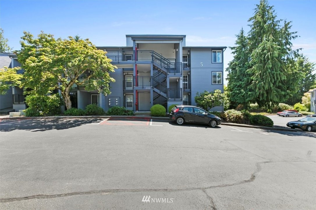 2515 Northeast 4th Street, Unit 532 Renton, WA 98056 - Photo 23 of 24
