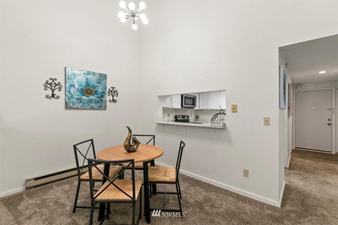 2515 Northeast 4th Street, Unit 532 Renton, WA 98056 - Photo 5 of 24
