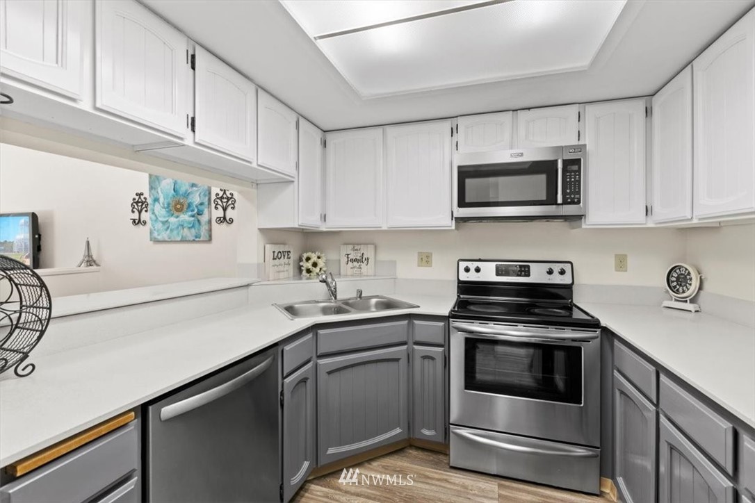 2515 Northeast 4th Street, Unit 532 Renton, WA 98056 - Photo 8 of 24