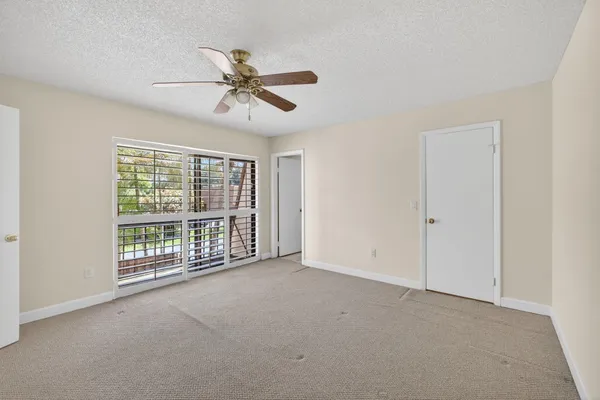 $379,000 | 825 Center Street, Unit 9A, Jupiter, FL 33458
