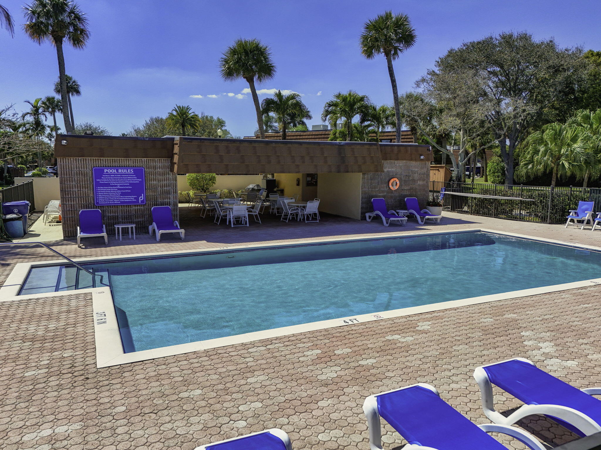 825 Center Street, Unit 9A Jupiter, FL 33458 - Photo 52 of 52 a view of outdoor space and yard