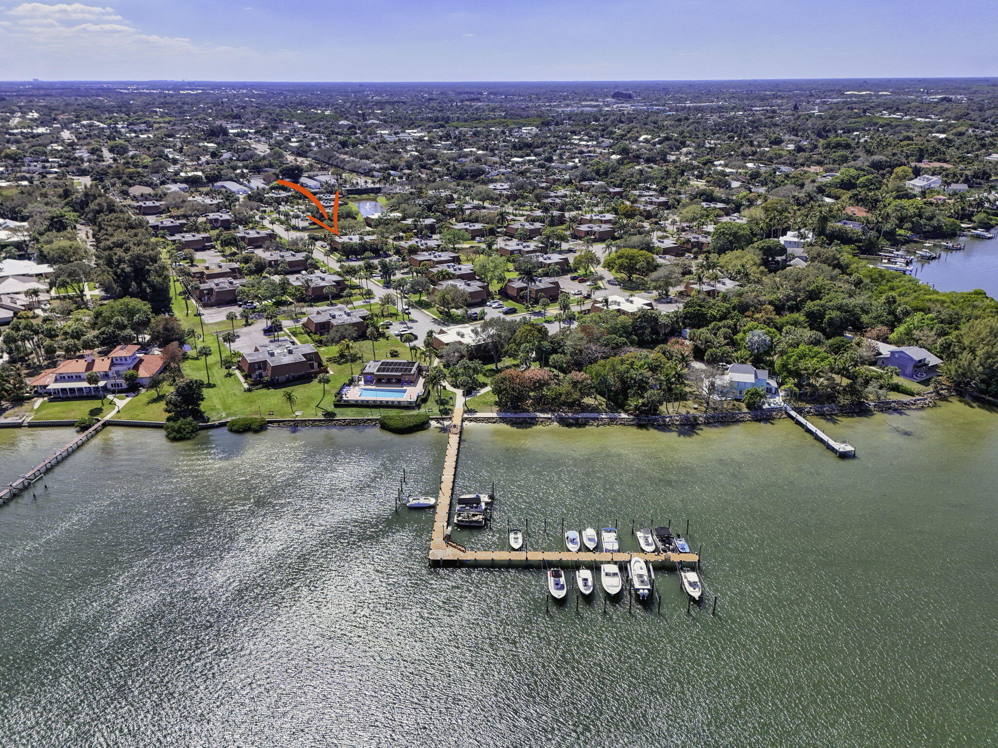 825 Center Street, Unit 9A Jupiter, FL 33458 - Photo 7 of 52 a view of a city with sitting area