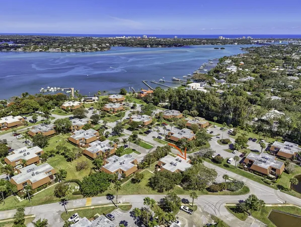 $379,000 | 825 Center Street, Unit 9A, Jupiter, FL 33458