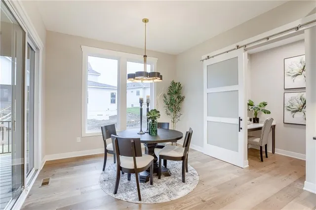 $877,565 | 11475 South Roundtree Street, Olathe, KS 66061