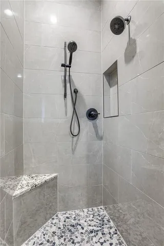 $877,565 | 11475 South Roundtree Street, Olathe, KS 66061