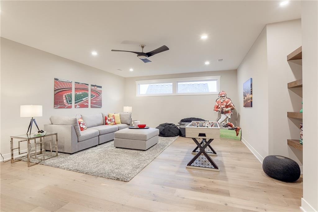 11475 South Roundtree Street Olathe, KS 66061 - Photo 41 of 47