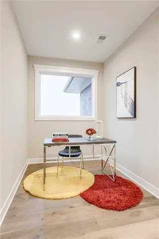 $877,565 | 11475 South Roundtree Street, Olathe, KS 66061