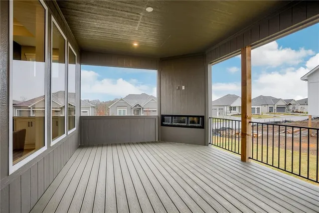 $877,565 | 11475 South Roundtree Street, Olathe, KS 66061