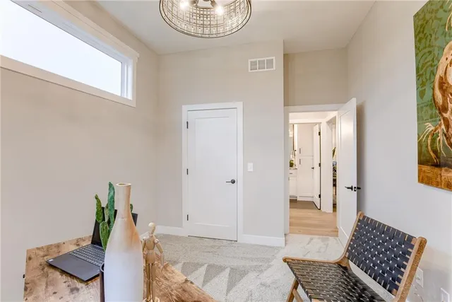 $877,565 | 11475 South Roundtree Street, Olathe, KS 66061