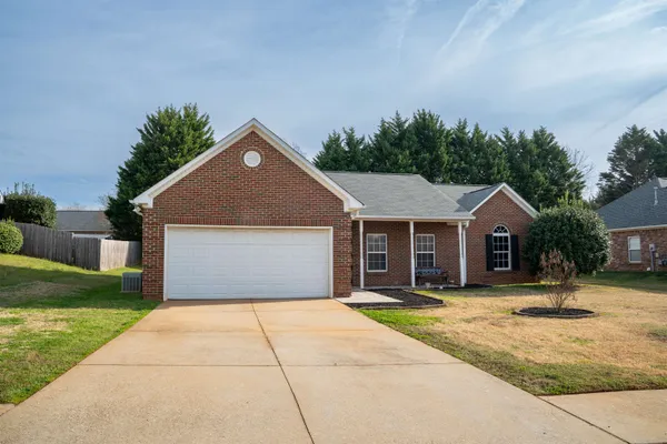 $280,000 | 298 Glen Crest Drive, Moore, SC 29369