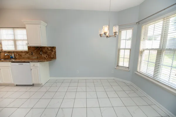 $285,000 | 298 Glen Crest Drive, Moore, SC 29369