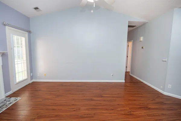 $285,000 | 298 Glen Crest Drive, Moore, SC 29369