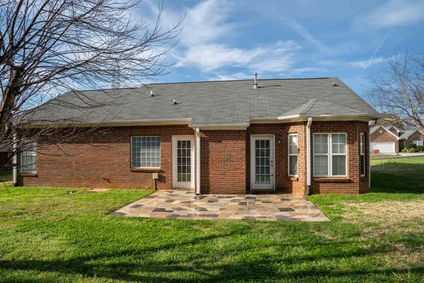 $285,000 | 298 Glen Crest Drive, Moore, SC 29369