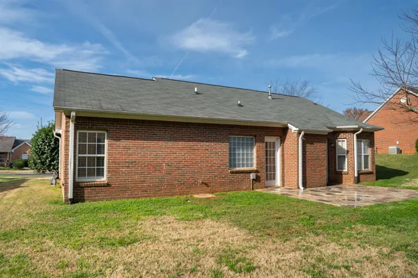 $285,000 | 298 Glen Crest Drive, Moore, SC 29369