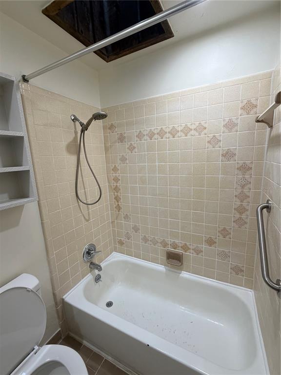 4123 Southwest 15 Place, Unit 2 Gainesville, FL 32607 - Photo 4 of 14