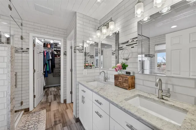 $715,000 | 26201 East Davies Drive, Aurora, CO 80016