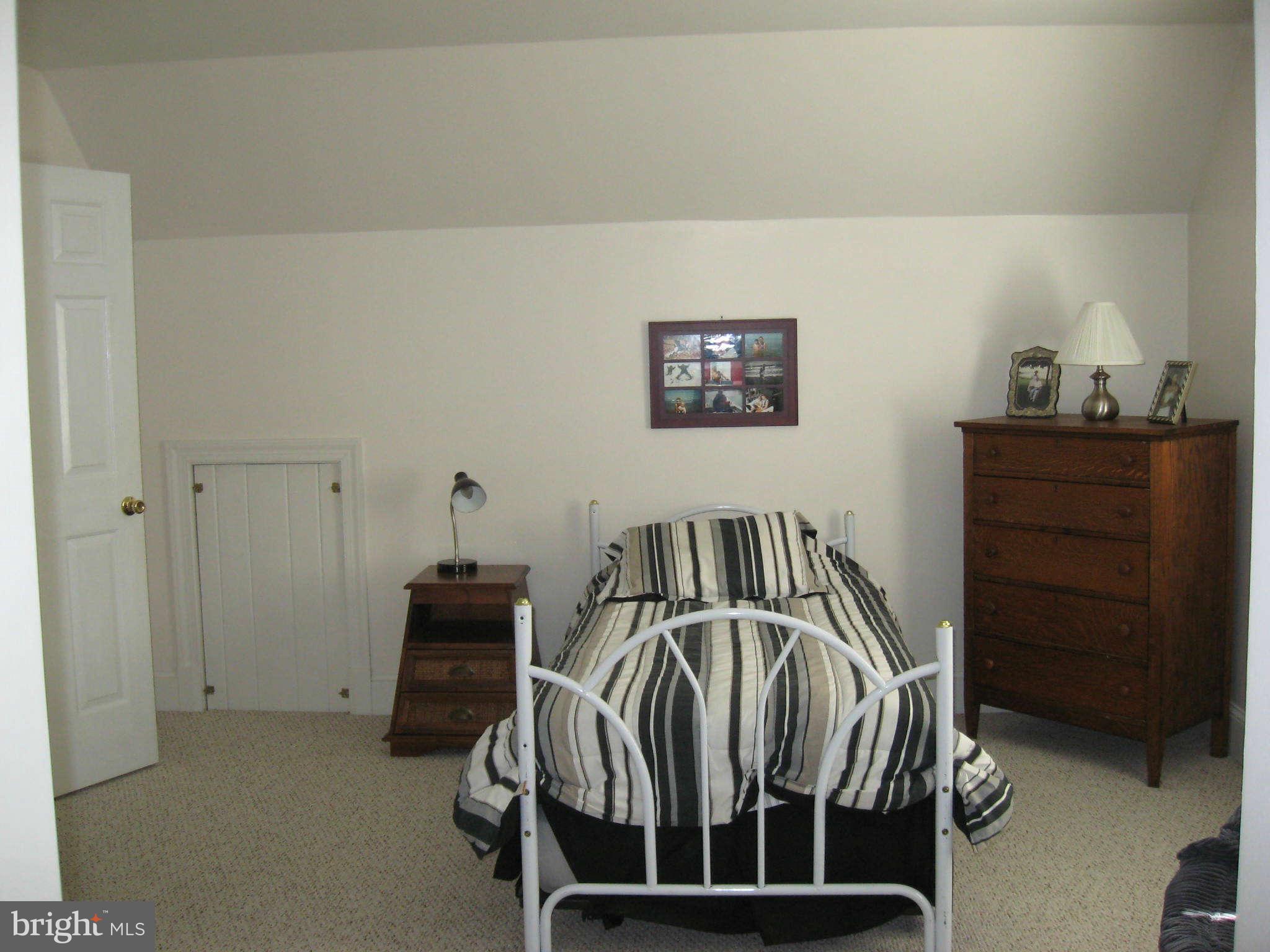 1590 Lottie Fowler Road Prince Frederick, MD 20678 - Photo 20 of 30 Bedroom 3 - Upper Level