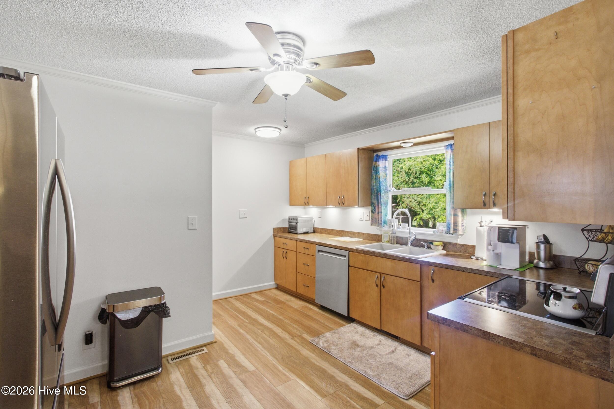 6364 Niblick Road Grifton, NC 28530 - Photo 12 of 42 Kitchen
