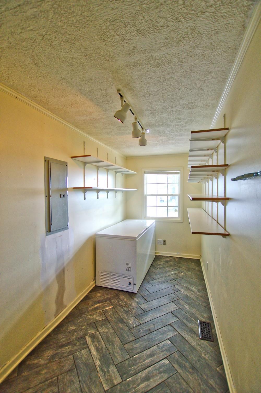 986 McClain Road Morrison, TN 37357 - Photo 15 of 19 a bathroom with a bathtub and shower