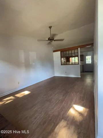 $1,100 | 231 Easy Street, Jacksonville, NC 28546