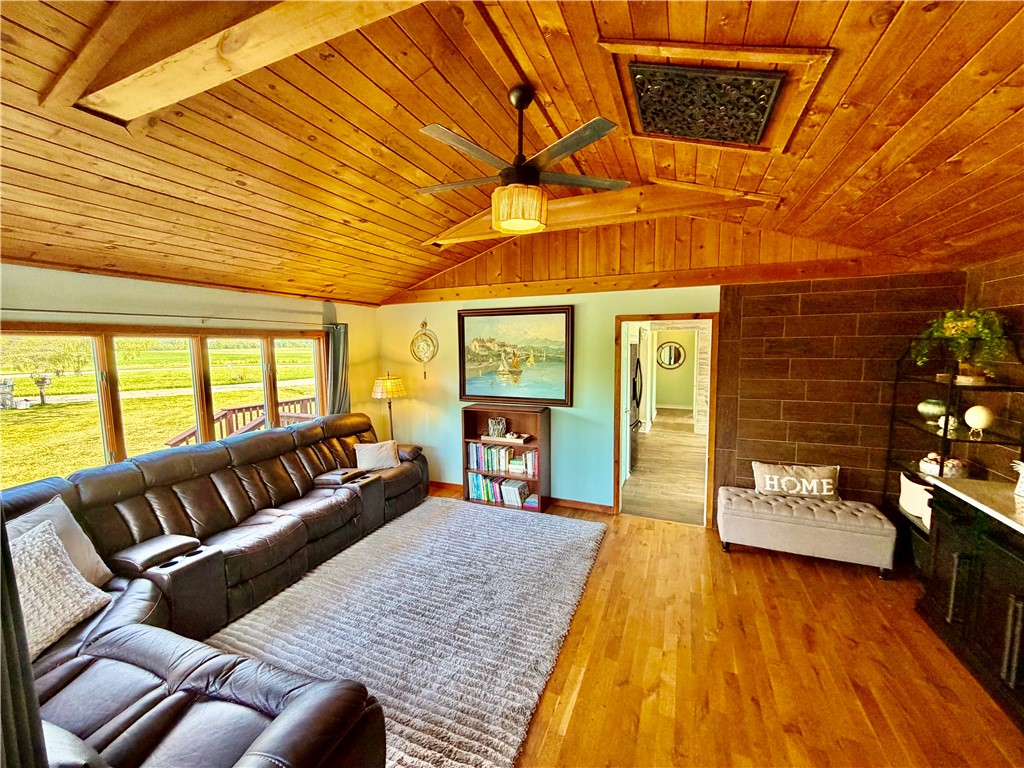 119 Burnt Mill Road Riga, NY 14428 - Photo 10 of 38 Gallery Image 10