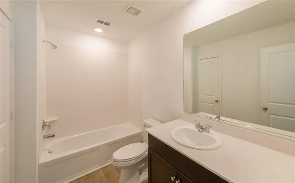 $1,895 | 5902 Nyquist Way, Forney, TX 75126
