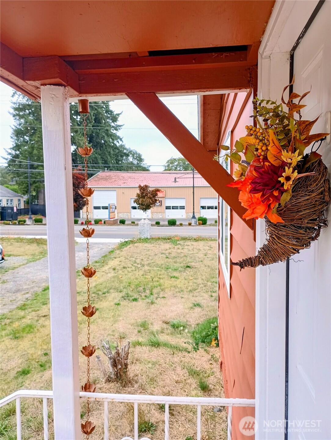 14607 Union Avenue Southwest Lakewood, WA 98498 - Photo 36 of 40 a view of an outdoor space