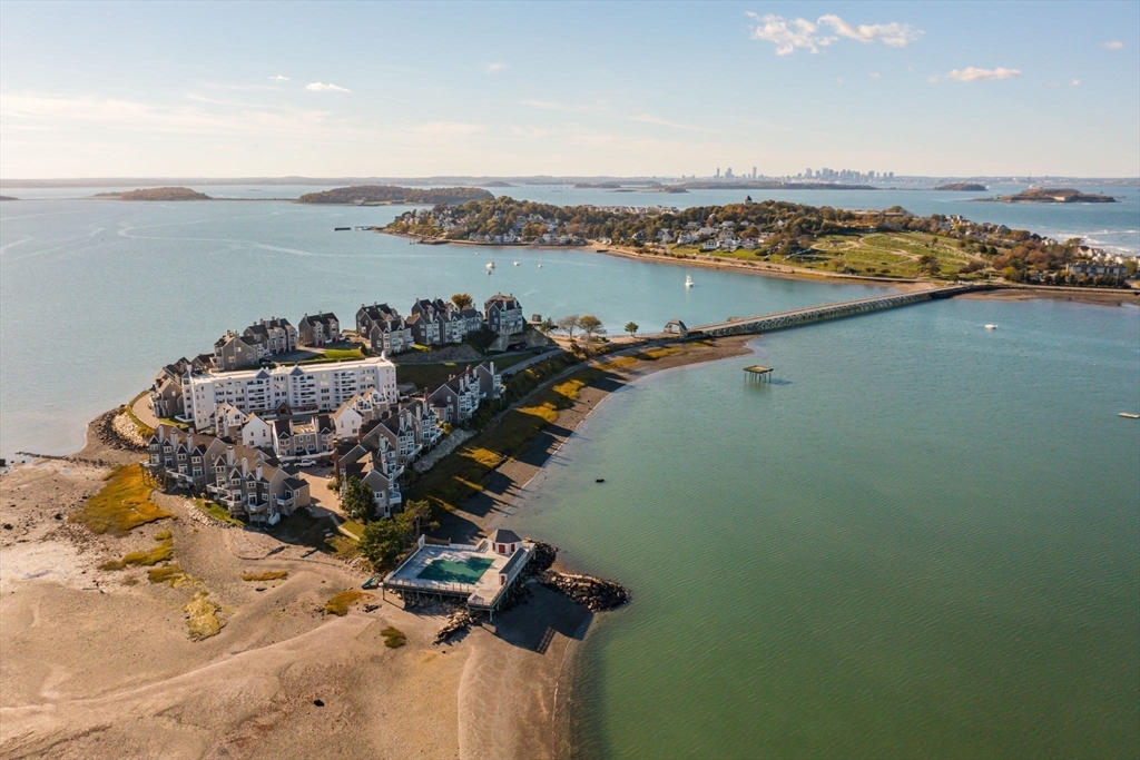 1 Commodore Court, Unit 202 Hull, MA 02045 - Photo 14 of 29