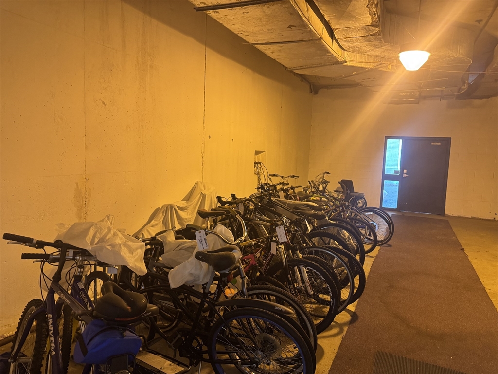 1 Commodore Court, Unit 202 Hull, MA 02045 - Photo 29 of 29