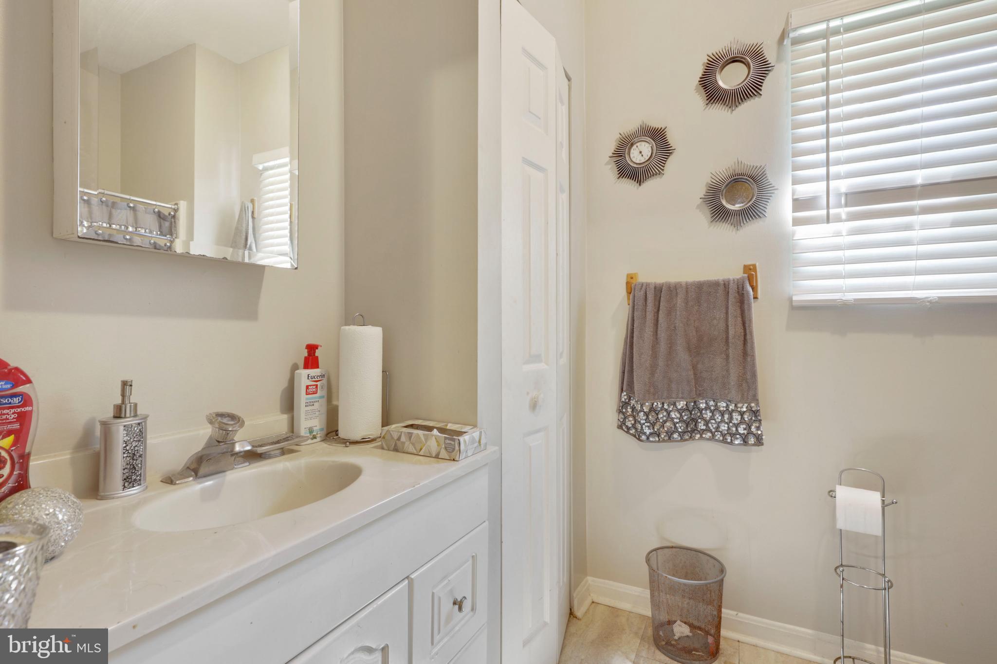 6500 Golden Ring Road Baltimore, MD 21237 - Photo 18 of 39 Bathroom on First Floor