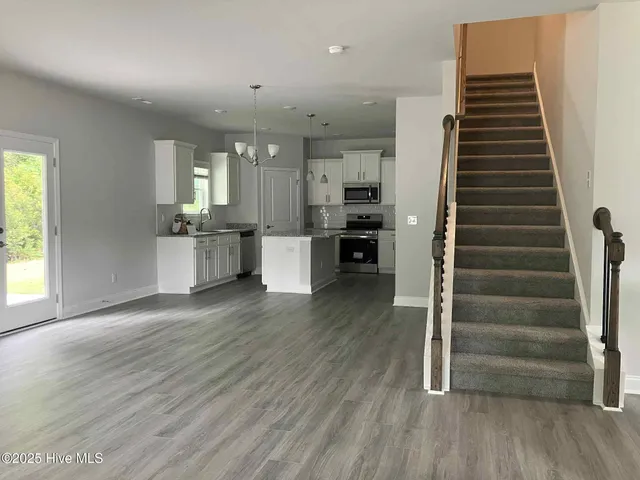 $389,075 | 1930 Caracara Drive, New Bern, NC 28560