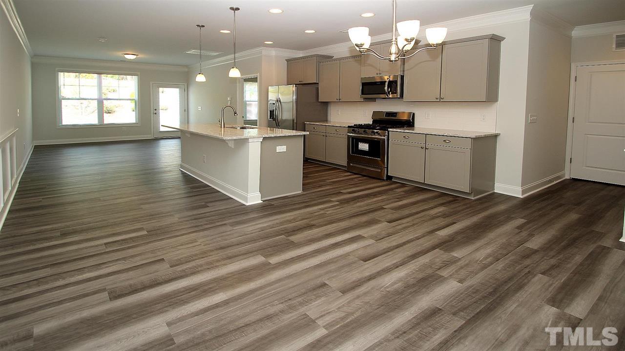 816 Riley Lane Greensboro, NC 27455 - Photo 3 of 18 Gallery Image 3