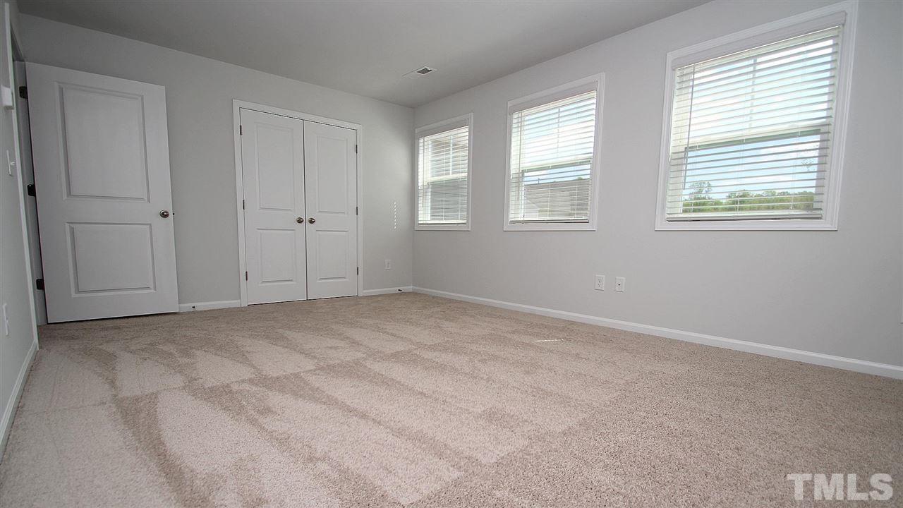 816 Riley Lane Greensboro, NC 27455 - Photo 8 of 18 Gallery Image 8
