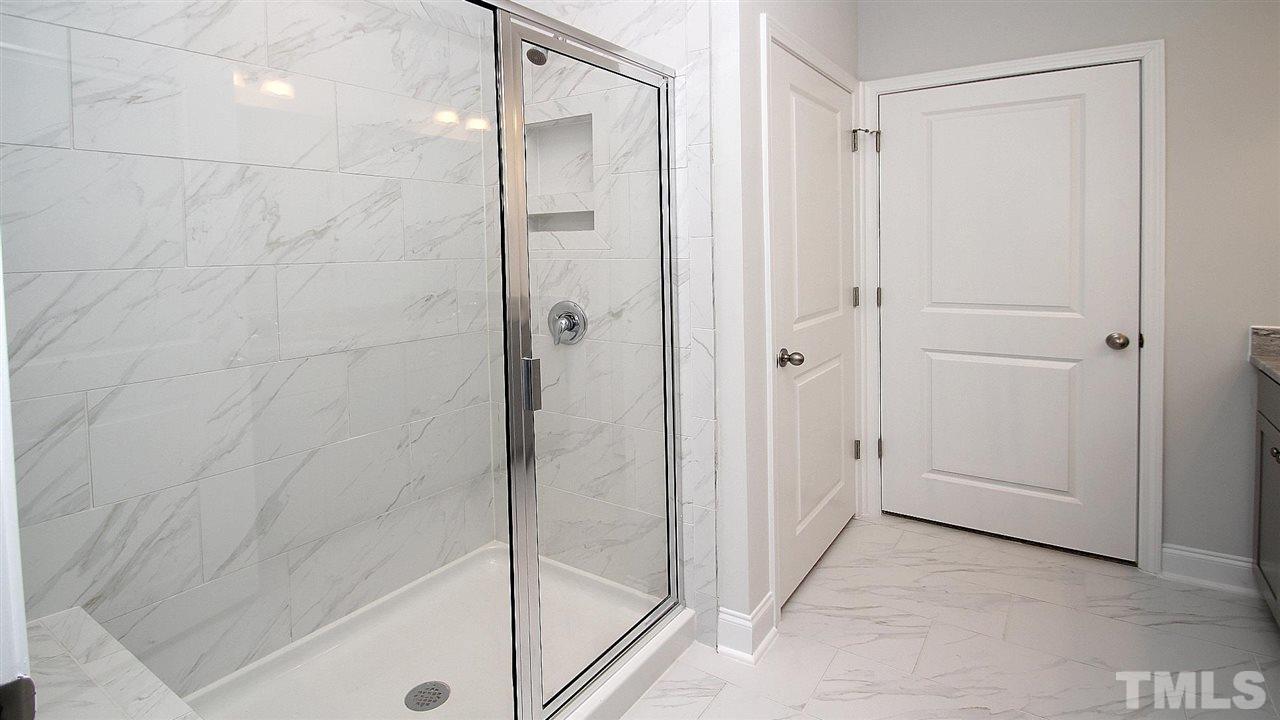 816 Riley Lane Greensboro, NC 27455 - Photo 9 of 18 Gallery Image 9