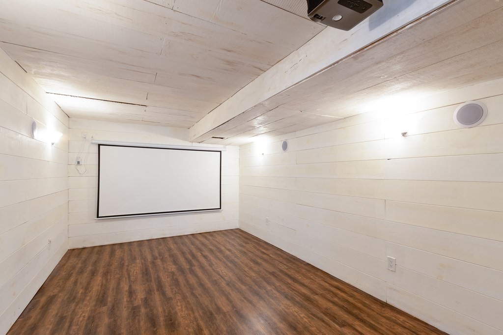111 Logtown Road Amherst, MA 01002 - Photo 17 of 25 Gallery Image 17