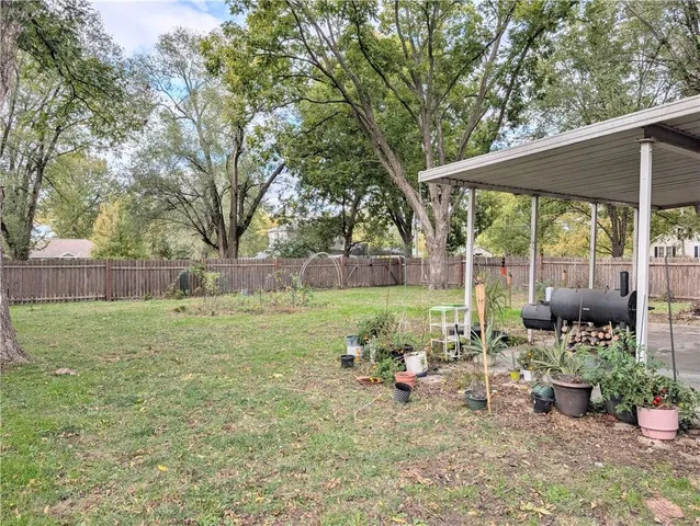 $180,000 | 212 North Main Street, Holden, MO 64040