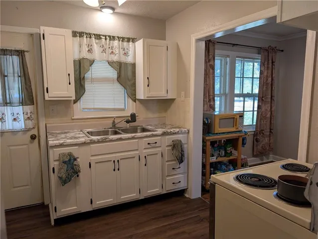 $180,000 | 212 North Main Street, Holden, MO 64040