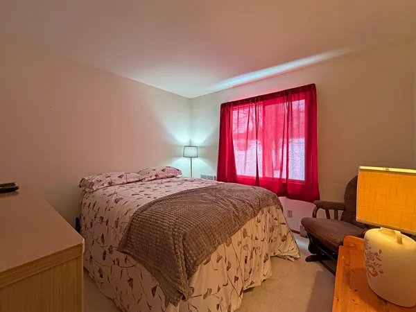 $469,900 | N97-w21763 Whitehorse Drive, Colgate, WI 53017