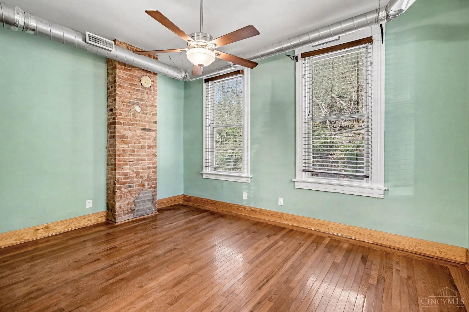 2150 Ravine Street Cincinnati, OH 45214 - Photo 12 of 26 Gallery Image 12